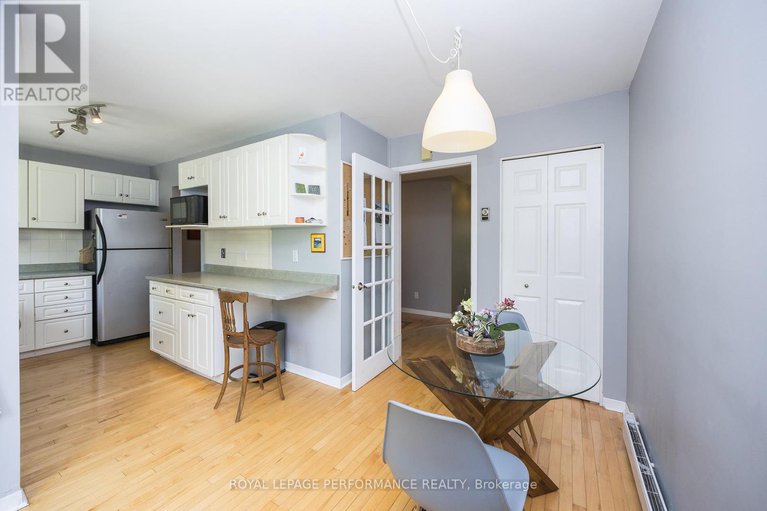 28471884/49-reaney-court/beaverbrook/ottawa/ontario/K2K1W7_17