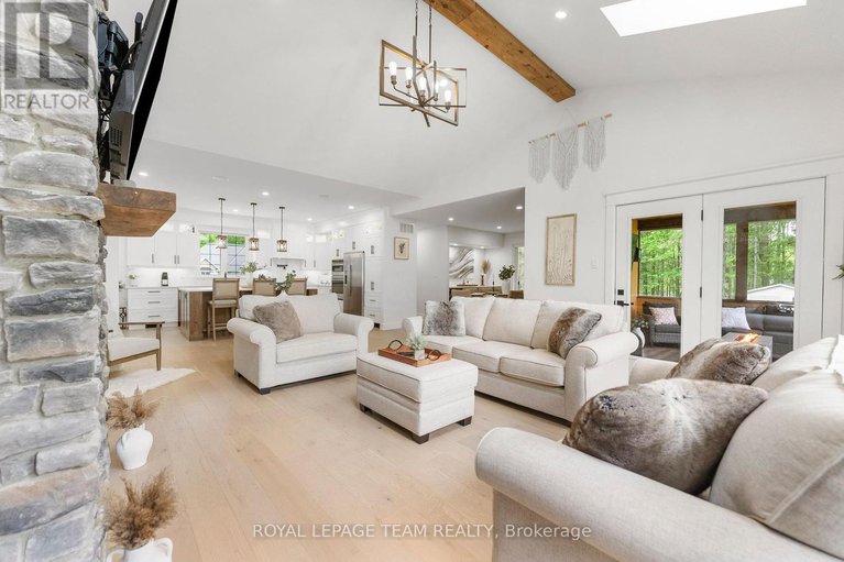 28475970/108-royal-troon-lane/dunrobin-shores/ottawa/ontario/K0A1T0_16