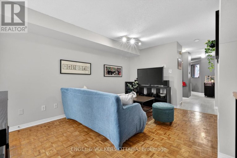 29680685/272-king-edward-avenue/lower-townbyward-market/ottawa/ontario/K1N7M1_8