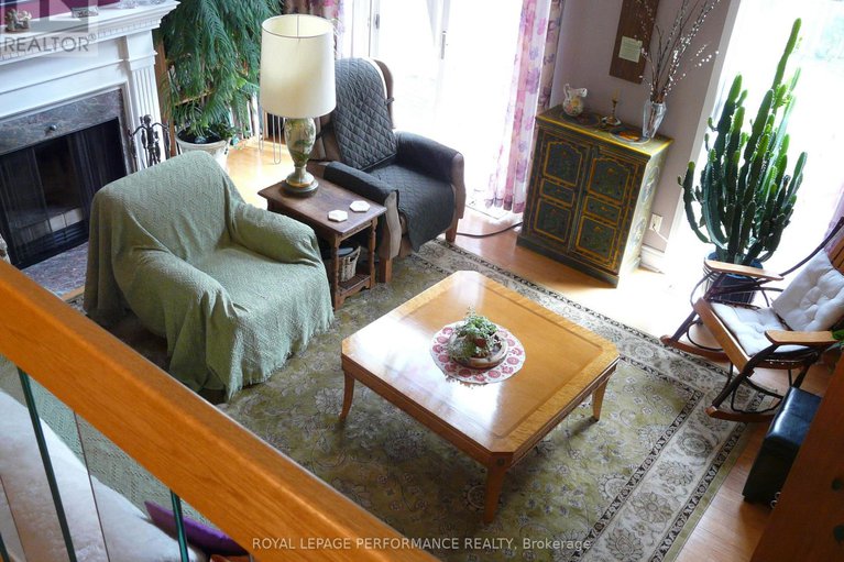 28923517/1473-waltham-street/sawmill-creektimbermill/ottawa/ontario/K1T2T5_8