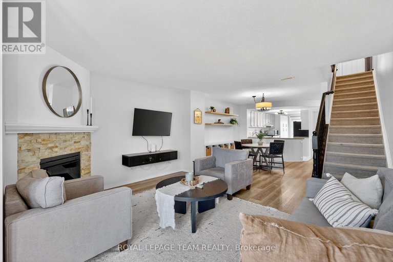 29668383/13-424-hillsboro-private/emerald-meadowstrailwest/ottawa/ontario/K2M3A8_9