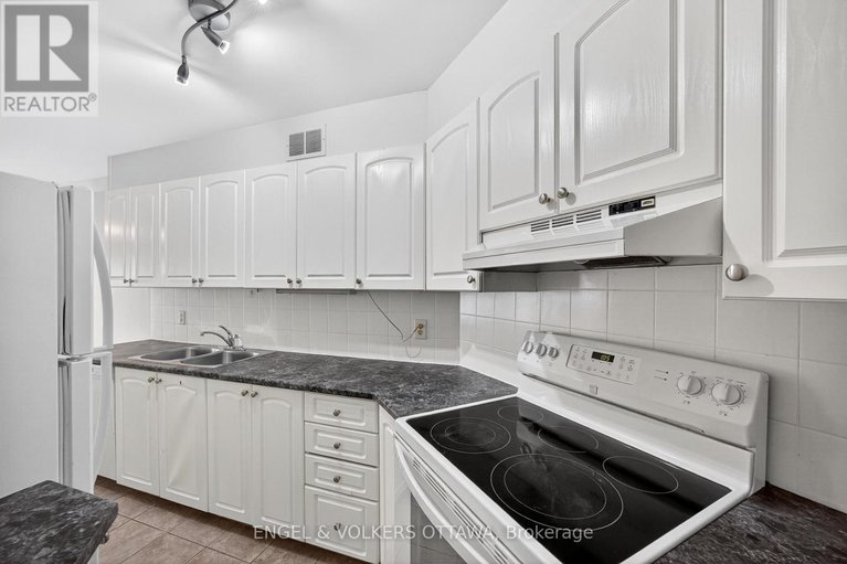 28976424/294-294-gloucester-street/ottawa-centre/ottawa/ontario/K1R5E4_13