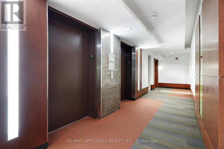 28977226/407-575-byron-avenue/mckellarhighland/ottawa/ontario/K2A1R7_10