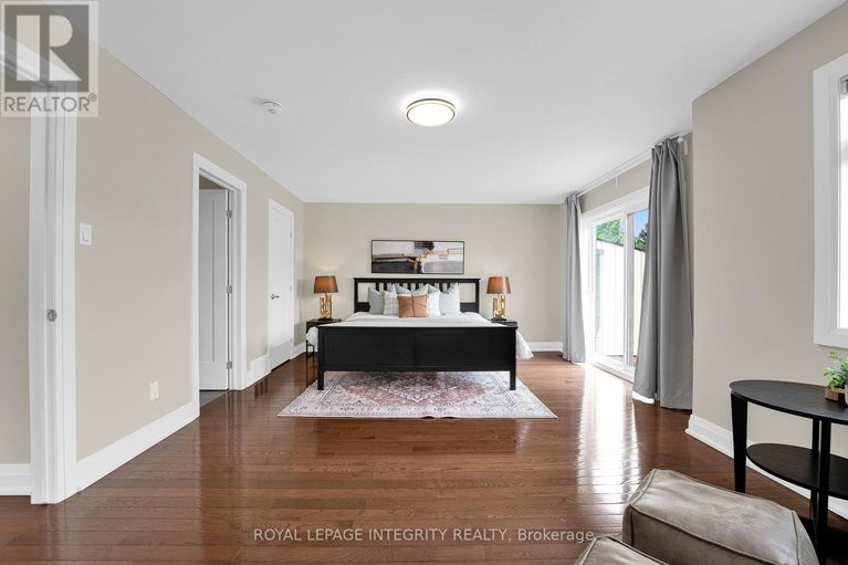 29259565/a-251-glynn-avenue/overbrookcastle-heights/ottawa/ontario/K1K1S2_24