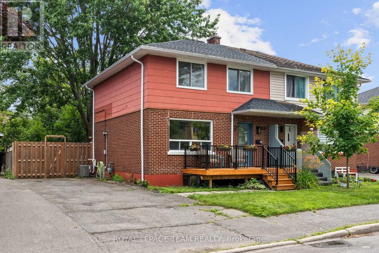 28651441/334-queen-mary-street/overbrookcastle-heights/ottawa/ontario/K1K1W9_1