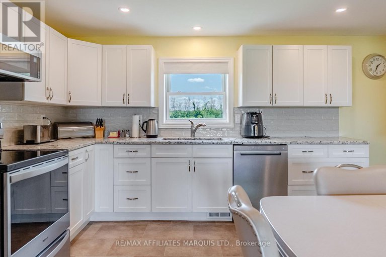 28606339/5058-johnson-road/south-glengarry-charlottenburgh-twp/south-glengarry/ontario/K0C2J0_16