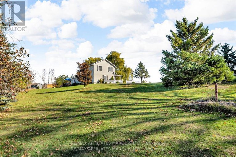 29218686/20267-county-road-18-road/south-glengarry-charlottenburgh-twp/south-glengarry/ontario/K0C2J0_39