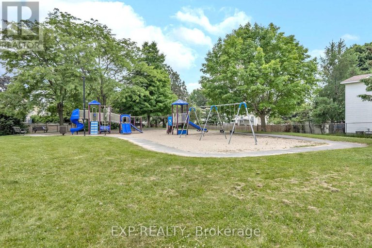 28480509/29-gowrie-drive/glencairnhazeldean/ottawa/ontario/K2L2T5_50