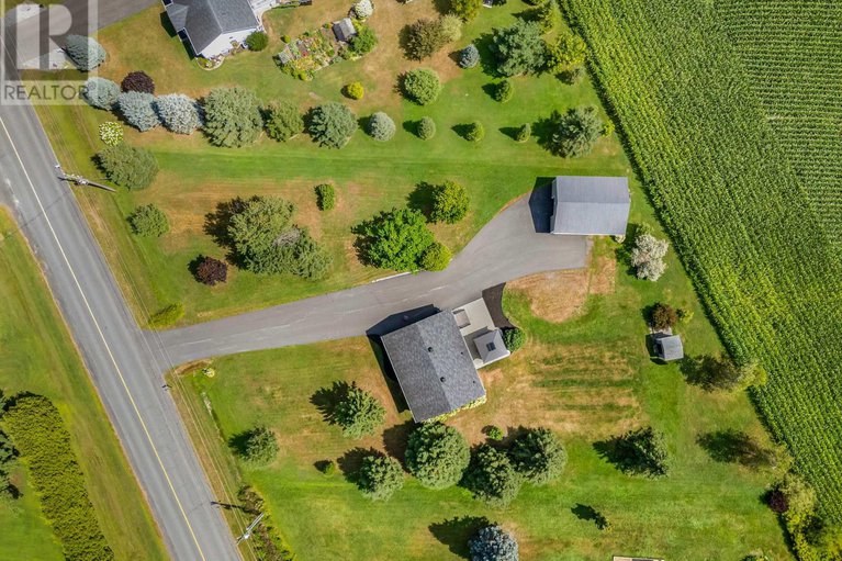 28746056/1526-sandy-hill-road/champlain-twp/champlain/ontario/K6A2R2_36
