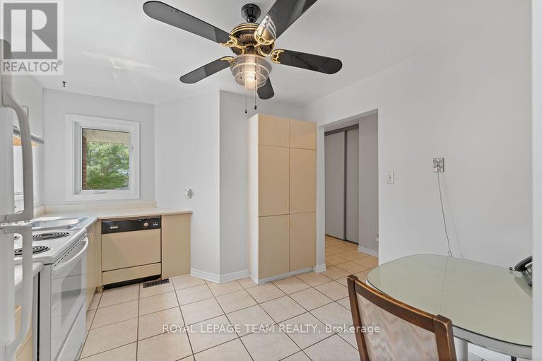 28605729/1073-ewing-street/hunt-club-park/ottawa/ontario/K1G4Y6_9
