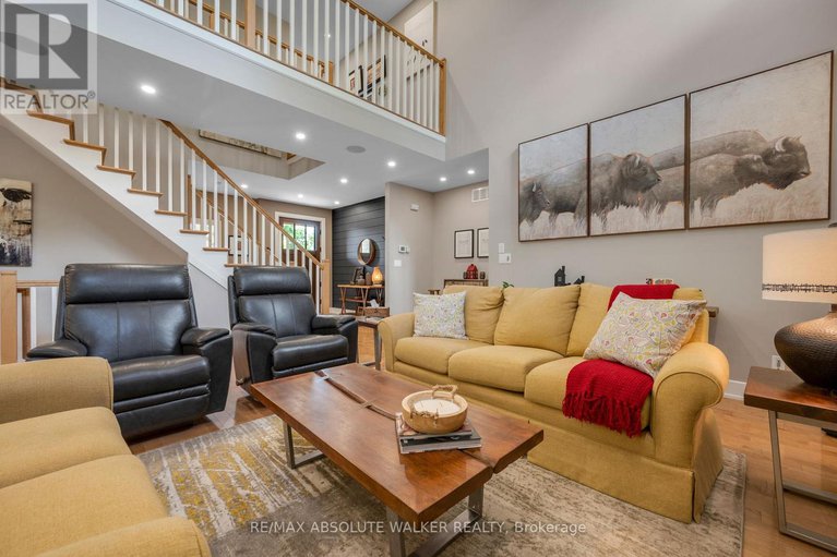 28513868/5-melva-avenue/blossom-parkkemp-parkfindlay-creek/ottawa/ontario/K1T3W9_9