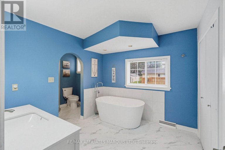 29603984/36-maple-street/ingleside/south-stormont/ontario/K0C1P0_20