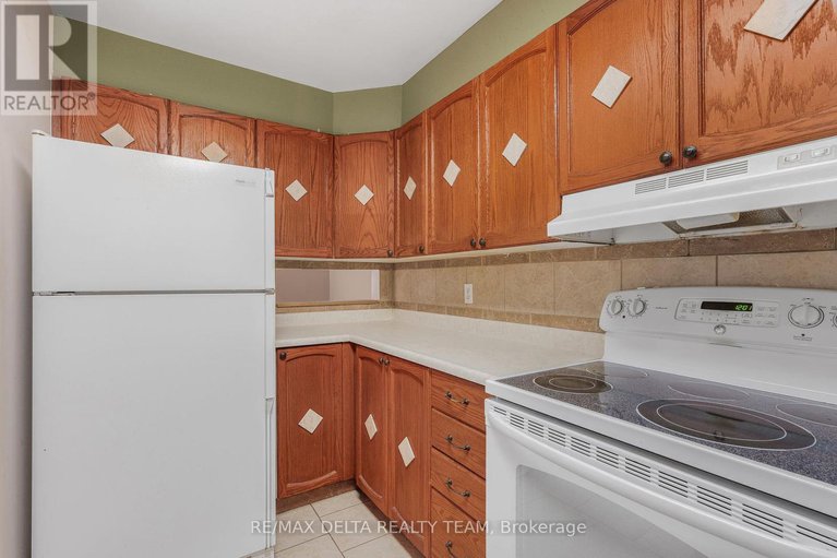 28620322/205-520-canteval-terrace/fallingbrookpineridge/ottawa/ontario/K4A2C9_16