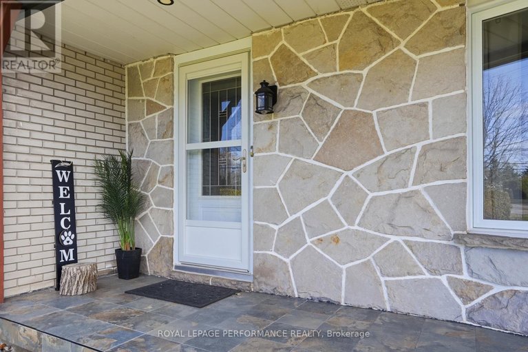 29637412/3595-front-road/east-hawkesbury/ontario/K6A2W5_4