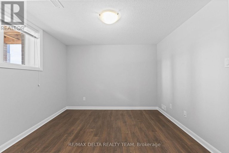 29442240/a-706-amberwing-private/avalon-west/ottawa/ontario/K4A5H5_50