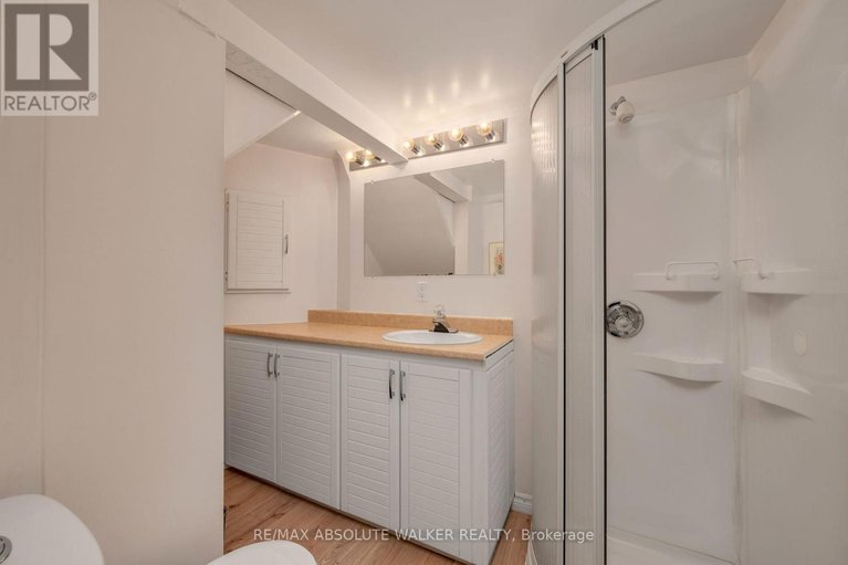 28341940/1901-montereau-avenue/chapel-hill/ottawa/ontario/K1C5W9_29