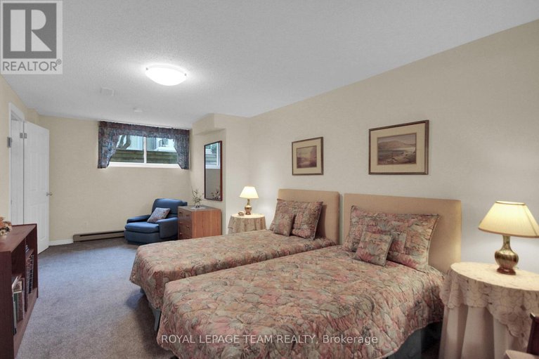 28525664/20-grand-cedar-court/stittsville-central/ottawa/ontario/K2S1C8_29