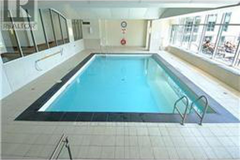 29363672/702-200-rideau-street/sandy-hill/ottawa/ontario/K1N5Y1_16