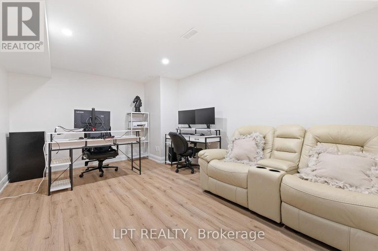 28424466/165-celestial-grove/half-moon-bay/ottawa/ontario/K2J6R6_38