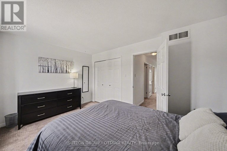 29455467/56-steele-park-private/cyrville/ottawa/ontario/K1J0J2_27