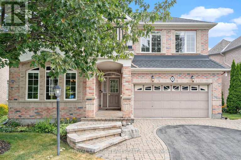 28762307/9-fencerow-way/stonebridge/ottawa/ontario/K2J4X8_1