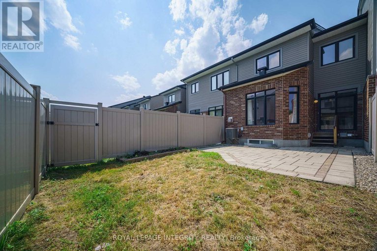 28652638/216-cooks-mill-crescent/riverside-south/ottawa/ontario/K1V2N1_38
