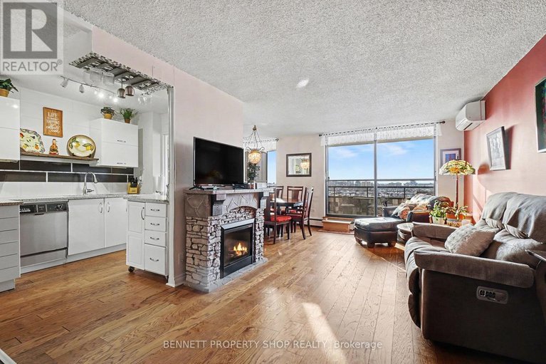 29281419/1402-505-st-laurent-boulevard/viscount-alexander-park/ottawa/ontario/K1K3X4_2