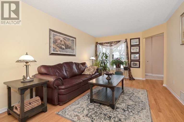 29659904/6569-tooney-drive/orleanssunridge/ottawa/ontario/K1C6G3_7