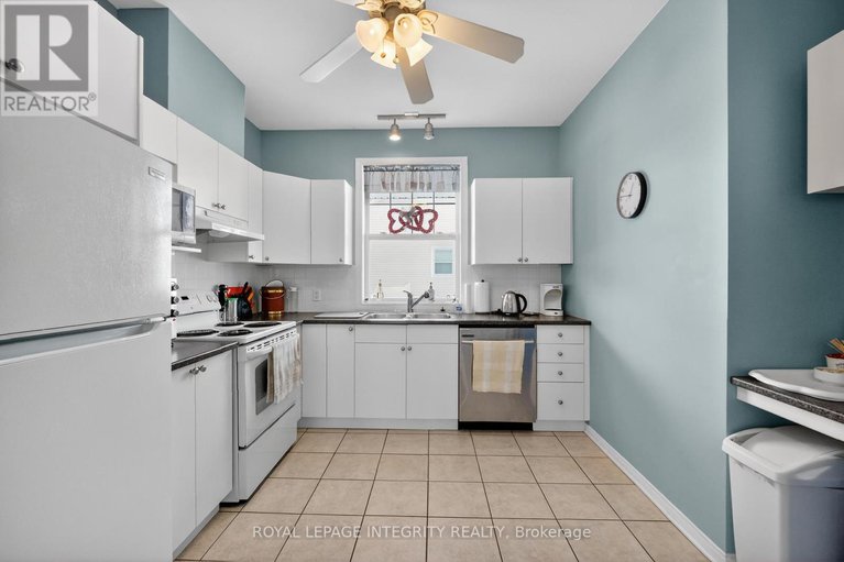 29356022/657-country-trail-private/carlsbad-springs/ottawa/ontario/K0A1K0_35