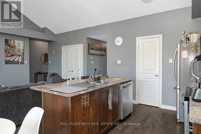 28934387/g-3791-canyon-walk-drive/riverside-southgloucester-glen/ottawa/ontario/K1V2M4_11