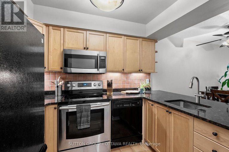 28952194/25-crispin-private/manor-park/ottawa/ontario/K1K2T7_9