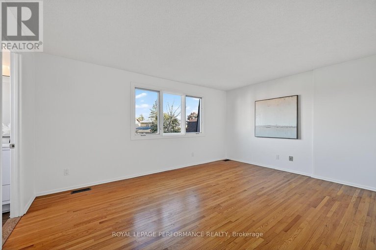 29046613/19-ancroft-court/tanglewood/ottawa/ontario/K2G4A5_19