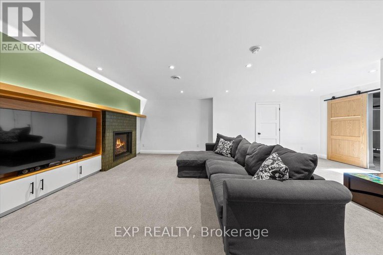 29071776/1346-fox-valley-road/greely/ottawa/ontario/K4P1P9_40