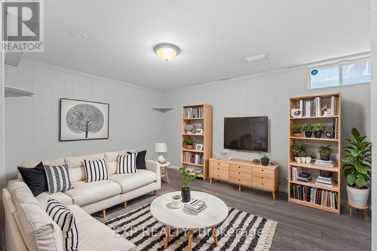 29119258/3-glencoe-street/arlington-woods/ottawa/ontario/K2H8S5_28