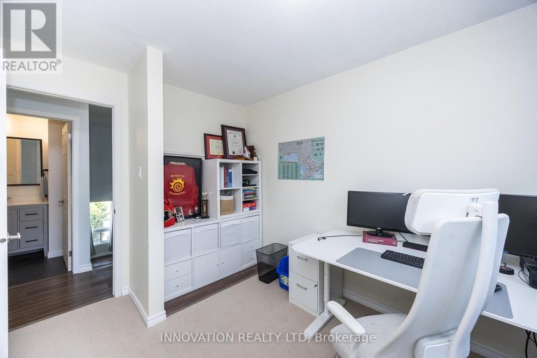 28478550/44-35-bering-court/katimavik/ottawa/ontario/K2L2B8_36