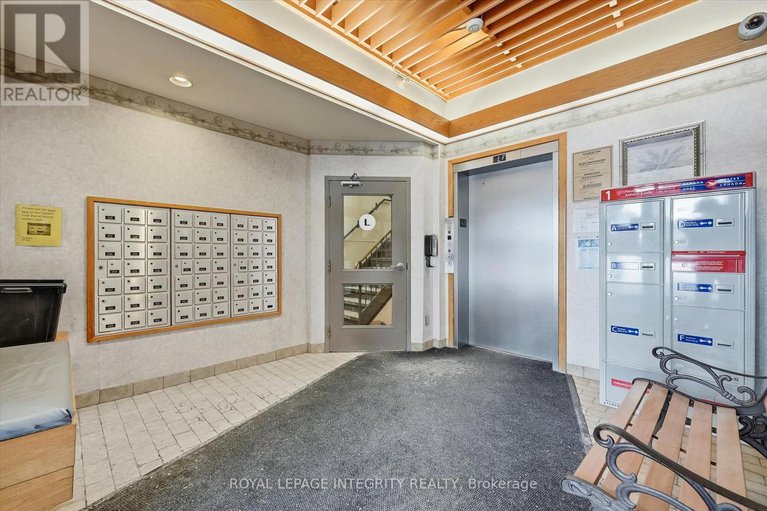 29317340/114-6532-bilberry-drive/orleans-wood/ottawa/ontario/K1C4N9_3