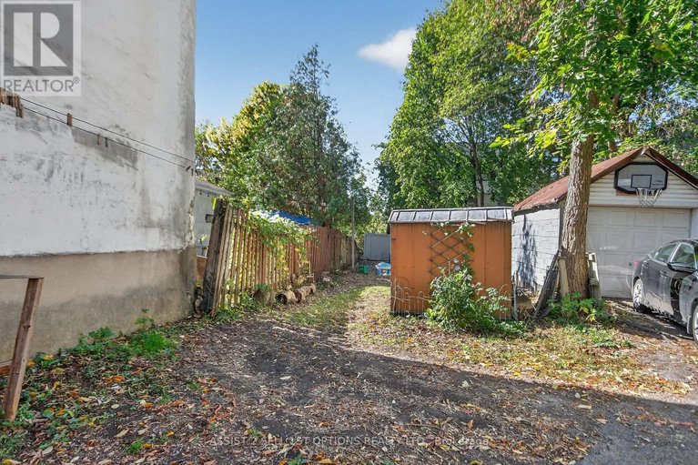 28977057/104-lebreton-street-n/west-centre-town/ottawa/ontario/K1R7H4_13