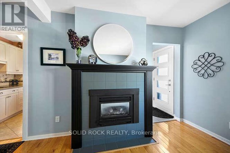 28957534/83-havelock-street/brockville/brockville/ontario/K6V4M2_12