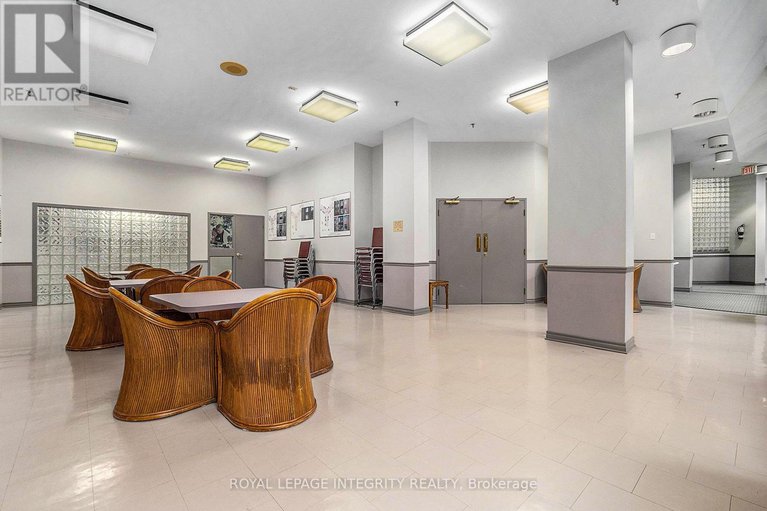 29107504/210-1025-grenon-avenue/fairfield-heights/ottawa/ontario/K2B8S5_36