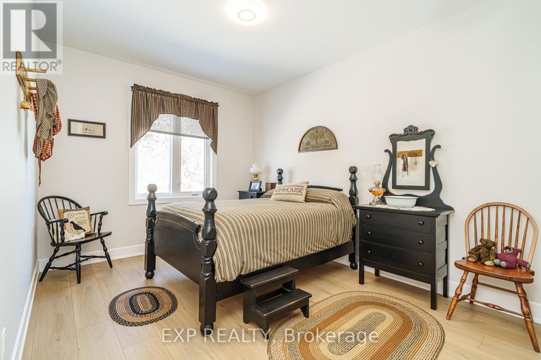 29351437/24-humphries-road/horton-twp/horton/ontario/K7V3Z8_25