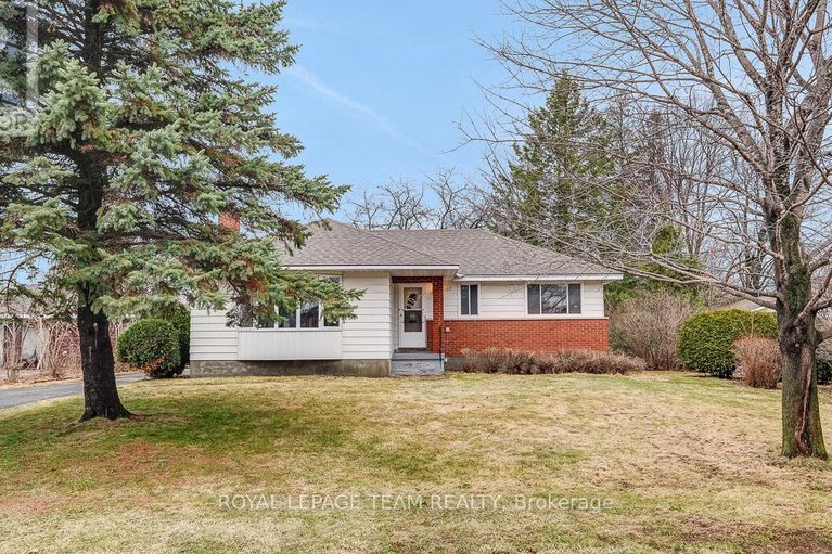 29605517/1107-falaise-road/borden-farmstewart-farmcarleton-heightsparkwood-hills/ottawa/ontario/K2E6R1_1