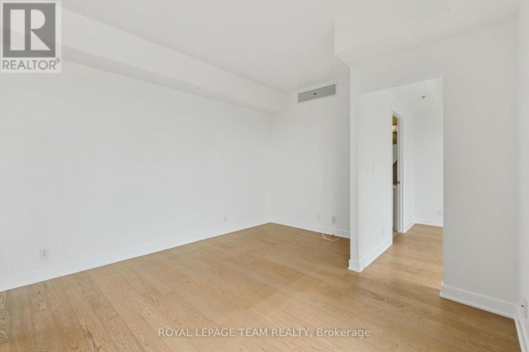 28416737/604-428-sparks-street/ottawa-centre/ottawa/ontario/K1R0B3_22