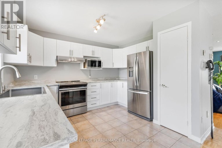28348539/61-albert-street/embrun/russell/ontario/K0A1W1_3