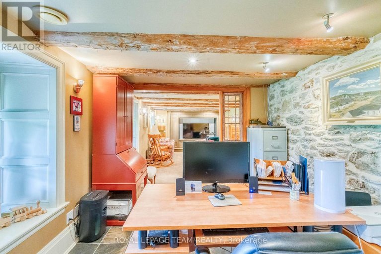 29661848/1202-ramsay-concession-8-road/mississippi-mills-ramsay-twp/mississippi-mills/ontario/K0A1A0_32