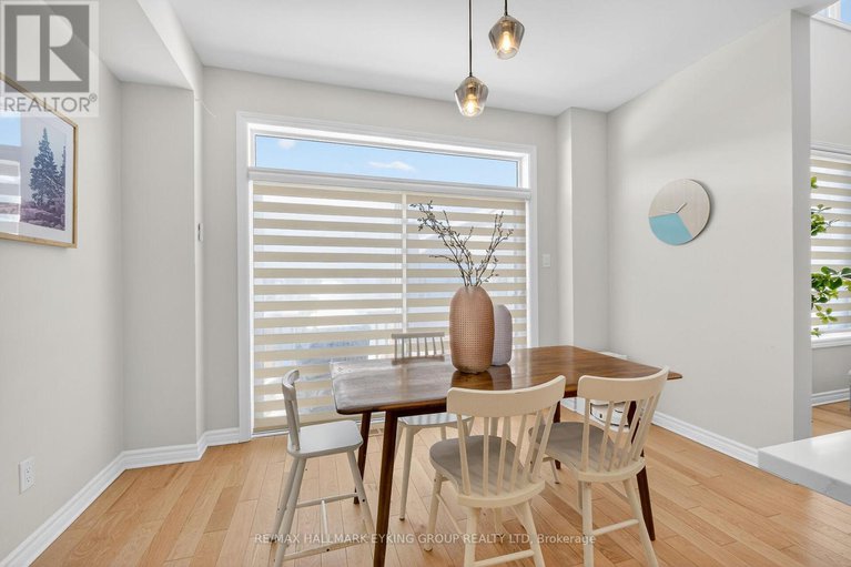 29359573/56-viceroy-mews/blossom-parkkemp-parkfindlay-creek/ottawa/ontario/K1X0J5_22