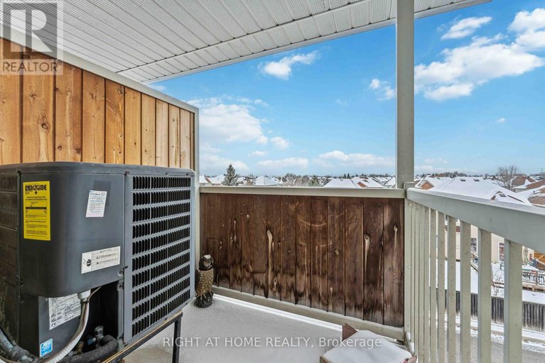 29185530/b-455-chapman-mills-drive/strandherd/ottawa/ontario/K2J5P4_17