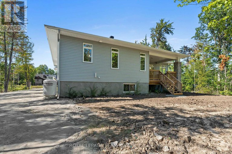 29029577/80-hogan-drive/mcnabbraeside-twps/mcnabbraeside/ontario/K7S0H8_32