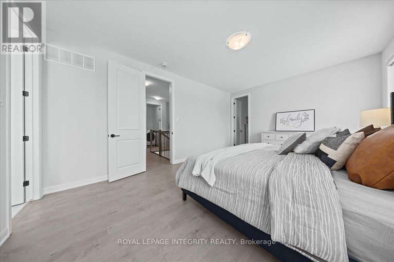 29407570/101-darleux-place/mahogany-community/ottawa/ontario/K4M0M7_30