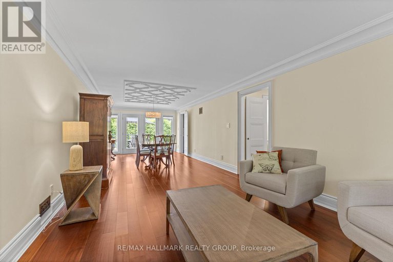28537676/1883-barnhart-place/alta-vistafaircrest-heights/ottawa/ontario/K1H5B5_7