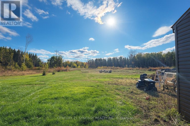 28981010/760-county-road-44-road-w/north-grenville-twp-kemptville-south/north-grenville/ontario/K0G1J0_16